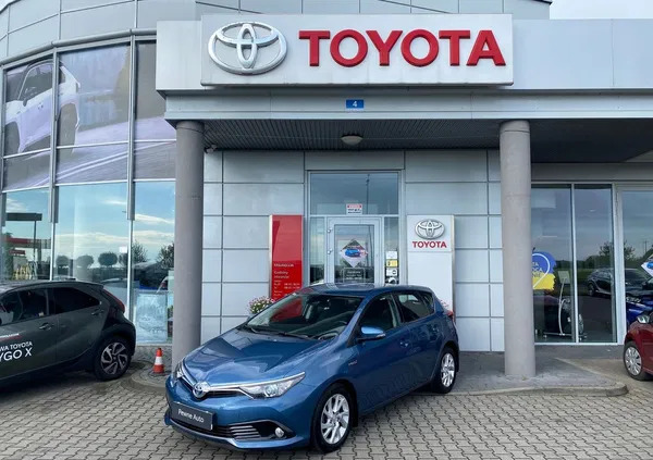 wielkopolskie Toyota Auris cena 59900 przebieg: 206960, rok produkcji 2017 z Żarów